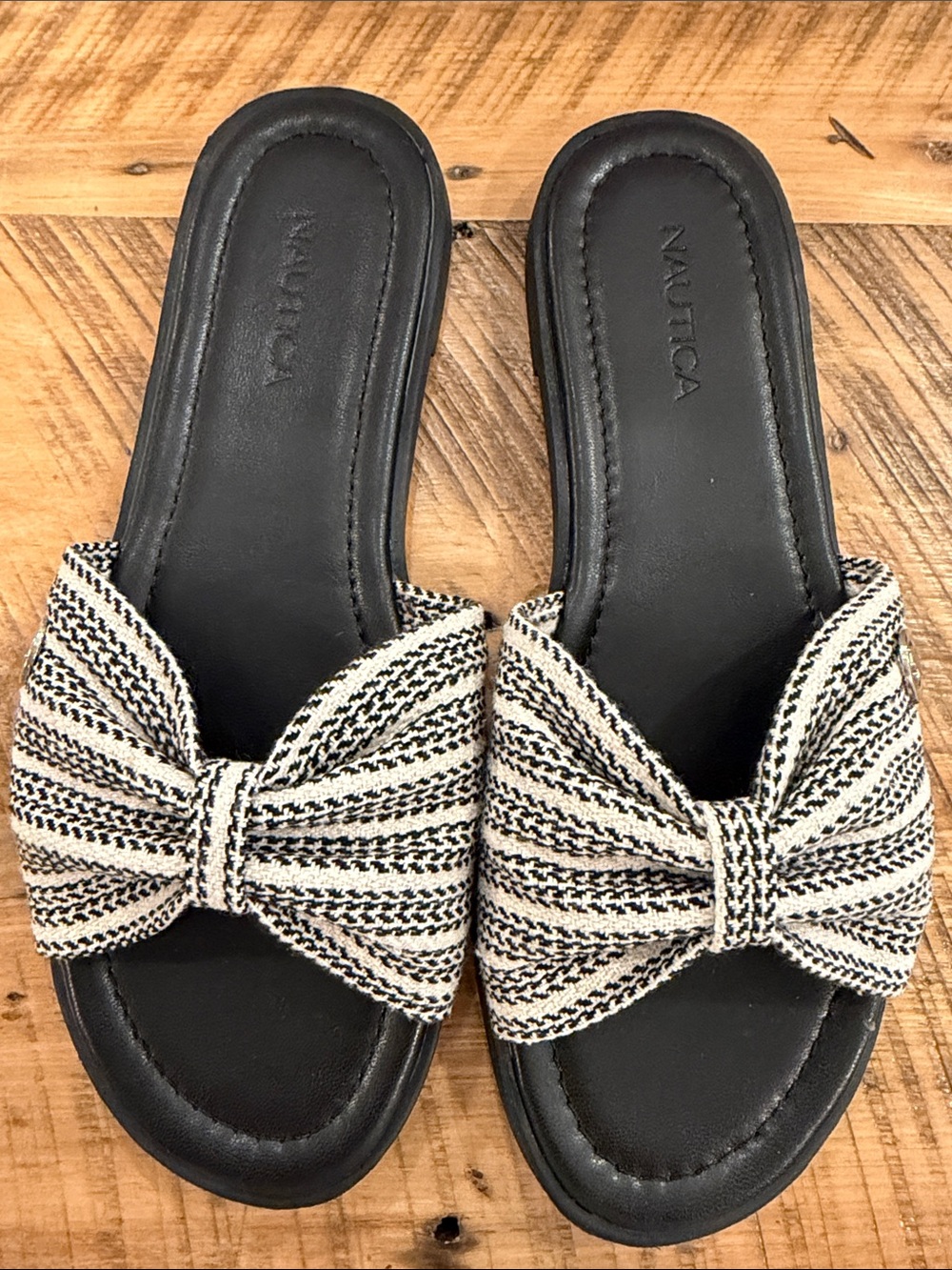 NEW Nautica Black Slide Sandals with Striped Bow Accent Sz 8